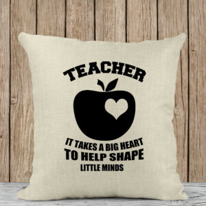 Μαξιλάρι Λινό | It takes a big heart to help shape little minds